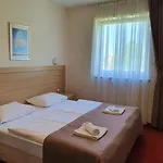 Hotel Brotnjo 4*