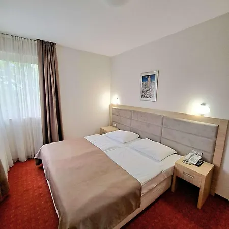 酒店 布罗尼奥酒店 Čitluk