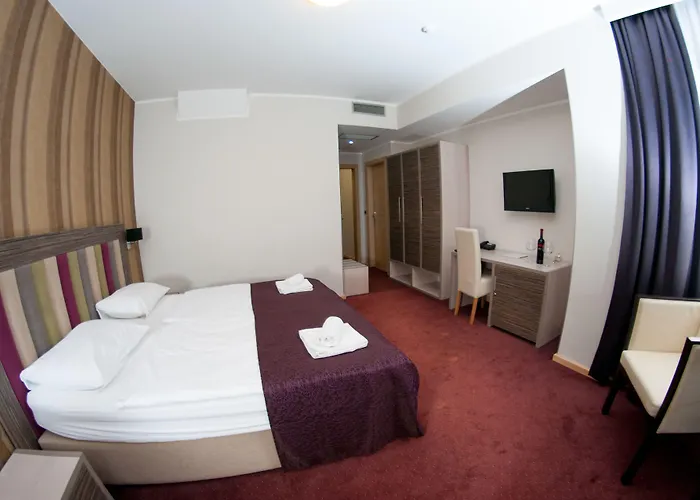 Hotel Brotnjo 4*