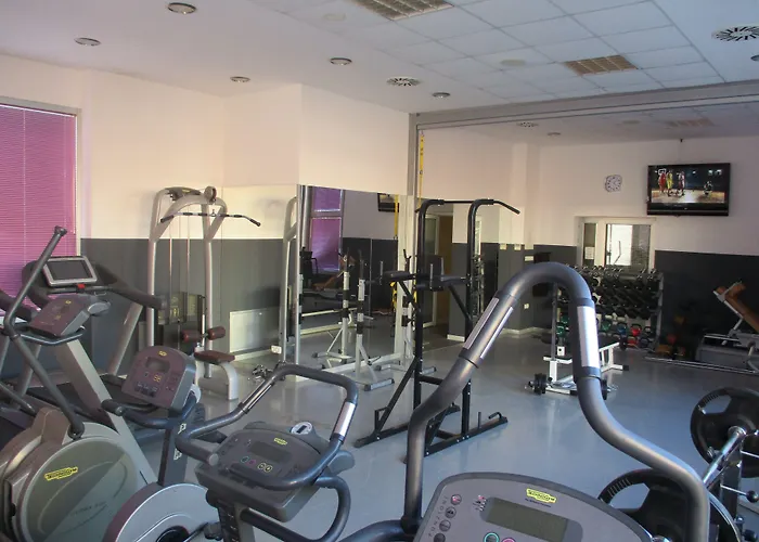 布罗尼奥酒店 4* Čitluk